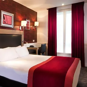 *** Hotel Elysées Flaubert France